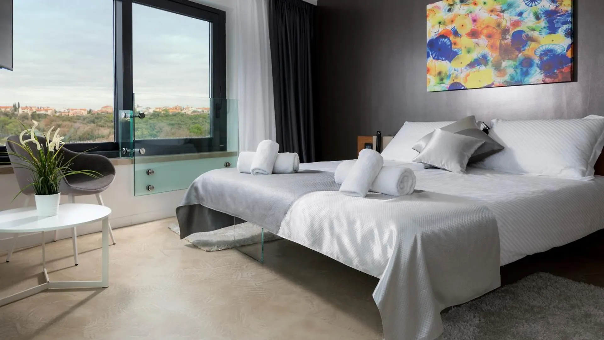 Villa Lucy Banjole For 12 People Near Medulin With Heated Indoor Pool & Spa Just 400 Meters From The Beach 0*,